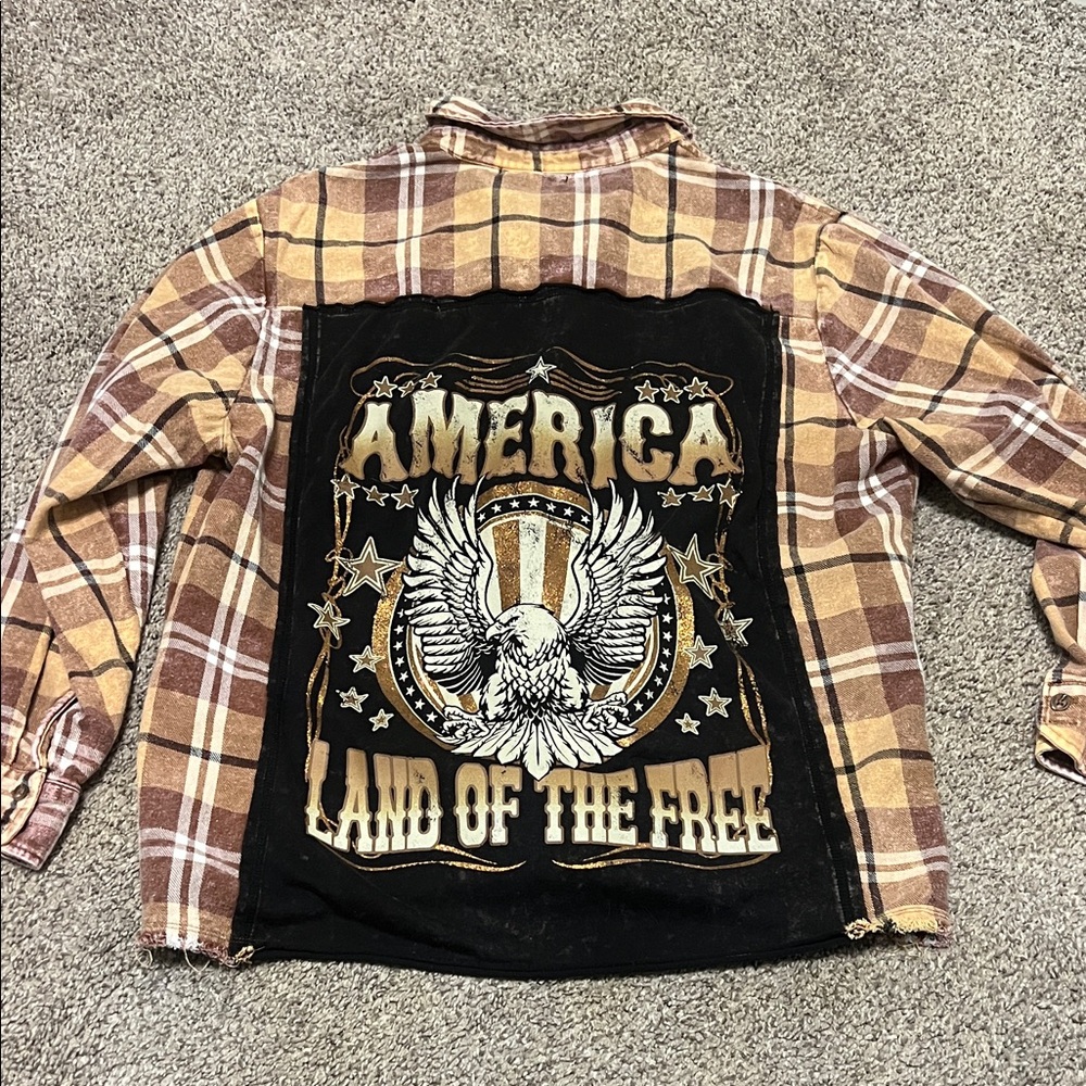 Women's Plaid Long Sleeve Top with Eagle Graphic